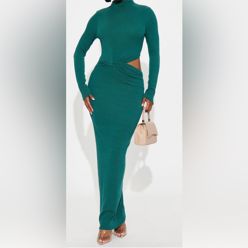 Ribbed Maxi Dress